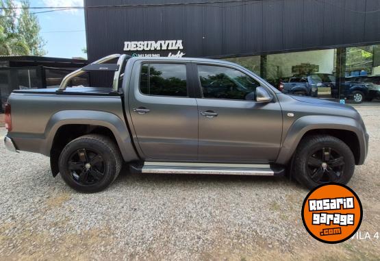 Camionetas - Volkswagen AMAROK 4X4 HIGHLINE AT 2020 Diesel 100000Km - En Venta