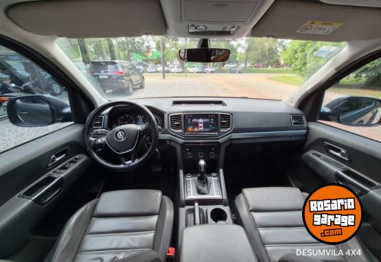 Camionetas - Volkswagen AMAROK 4X4 HIGHLINE AT 2020 Diesel 100000Km - En Venta