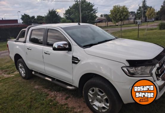 Camionetas - Ford Ranger xlt 2017 Diesel 140000Km - En Venta