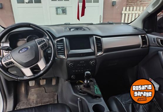 Camionetas - Ford Ranger xlt 2017 Diesel 140000Km - En Venta