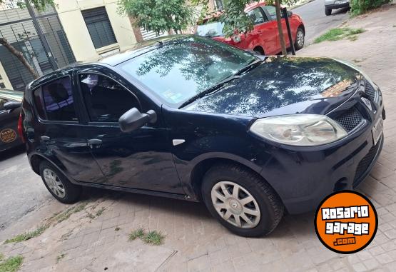 Autos - Renault Sandero 2010 Nafta 200Km - En Venta