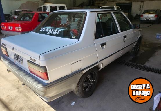 Autos - Renault 9 1996 GNC 197000Km - En Venta