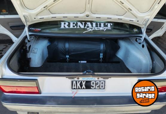 Autos - Renault 9 1996 GNC 197000Km - En Venta