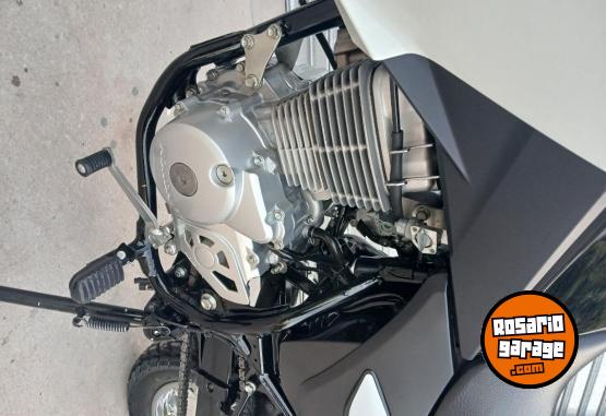 Motos - Honda Xr 2025 Nafta 5900Km - En Venta