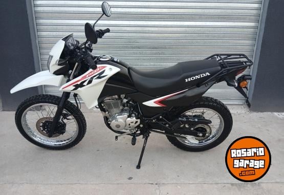 Motos - Honda Xr 2025 Nafta 5900Km - En Venta