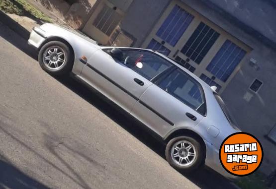 Autos - Honda Civic 1993 Nafta 200000Km - En Venta