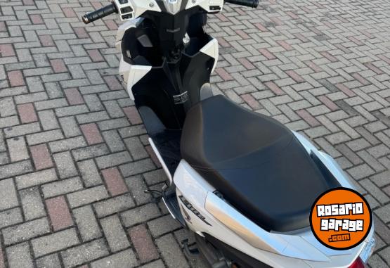 Motos - Honda Elite 2018 Nafta 8200Km - En Venta