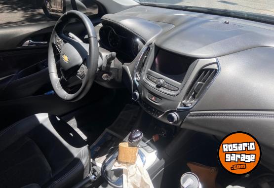 Autos - Chevrolet Cruze Lt 2023 Nafta 157000Km - En Venta