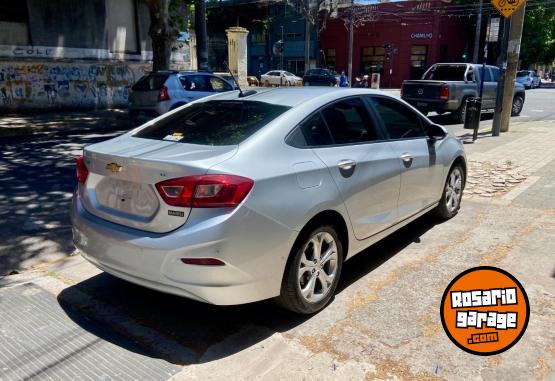 Autos - Chevrolet Cruze Lt 2023 Nafta 157000Km - En Venta
