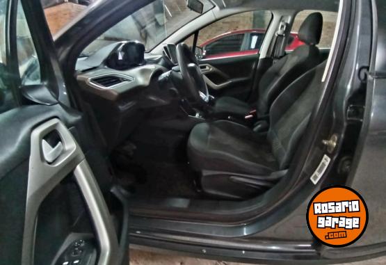 Autos - Peugeot 2008 allure 2019 Nafta 110000Km - En Venta