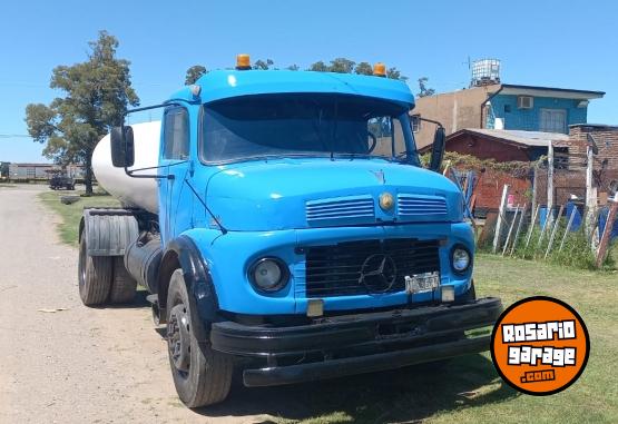 Camiones y Gras - MB 1114 REGADOR - En Venta