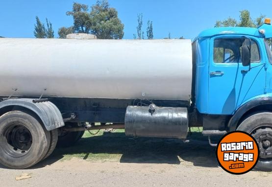 Camiones y Gras - MB 1114 REGADOR - En Venta