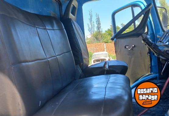 Camiones y Gras - MB 1114 REGADOR - En Venta