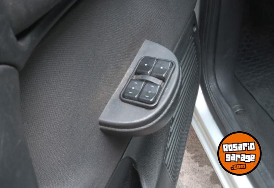 Autos - Chevrolet CORSA 2014 GNC 110000Km - En Venta