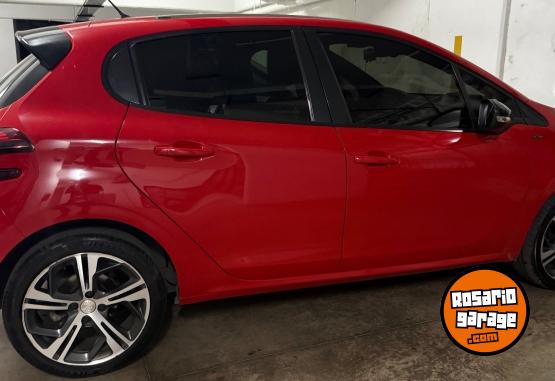 Autos - Peugeot 208 GT 2018 Nafta 92500Km - En Venta