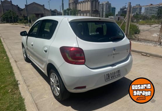 Autos - Renault Sandero 2018 Nafta 80000Km - En Venta