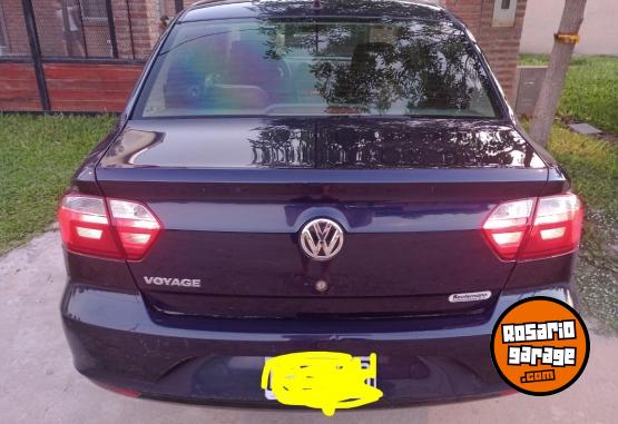 Autos - Volkswagen Voyage 2016 GNC 180000Km - En Venta