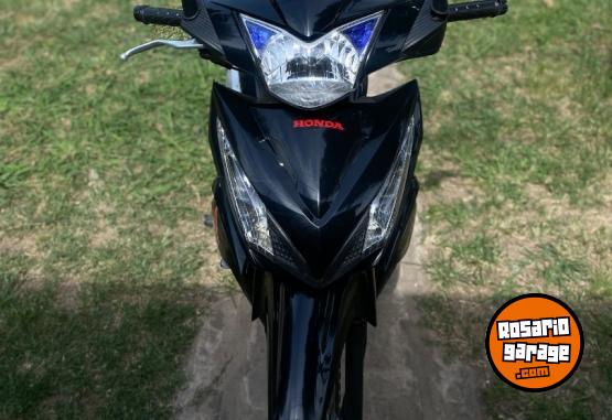 Motos - Honda Wave 2021 Nafta 23700Km - En Venta