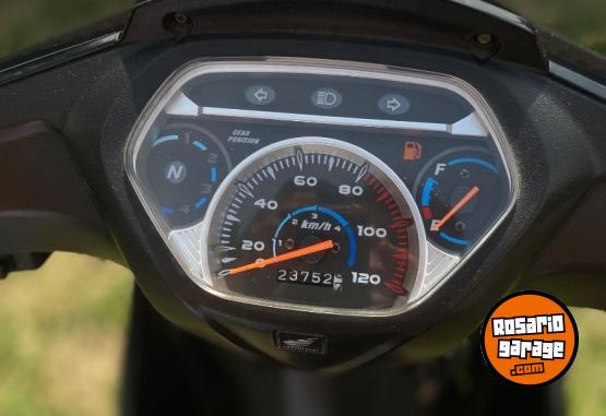 Motos - Honda Wave 2021 Nafta 23700Km - En Venta