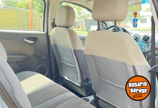 Autos - Fiat Palio 2015 Nafta 158000Km - En Venta