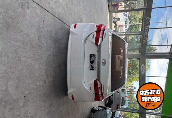 Autos - Toyota XEI 2016 Nafta 128000Km - En Venta