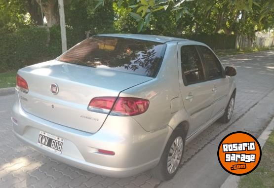 Autos - Fiat Siena 2012 GNC 190000Km - En Venta