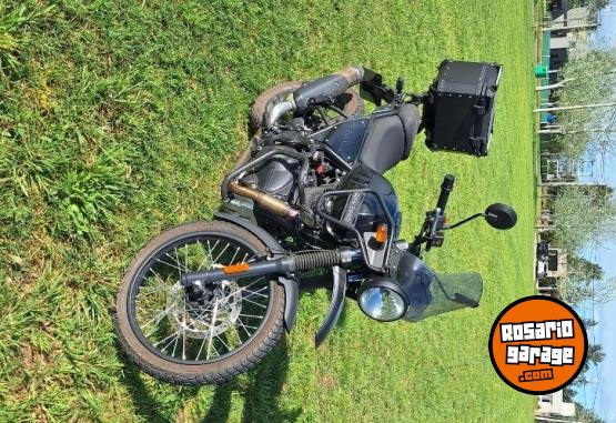 Motos - Royal Enfield Himalayan 411 2023 Nafta 5300Km - En Venta