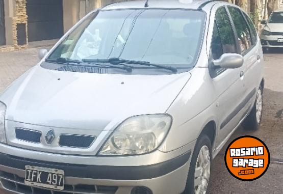 Autos - Renault Scenic 2009 Nafta 134000Km - En Venta