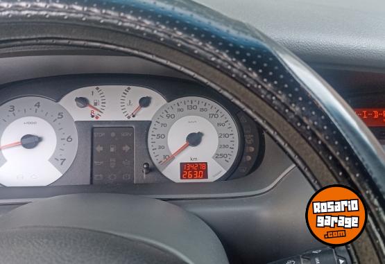 Autos - Renault Scenic 2009 Nafta 134000Km - En Venta