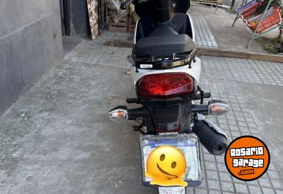 Motos - Honda Wave 110s 2023 Nafta 1900Km - En Venta