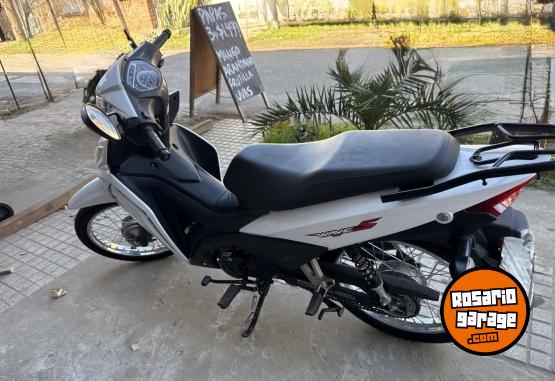 Motos - Honda Wave 110s 2023 Nafta 1900Km - En Venta