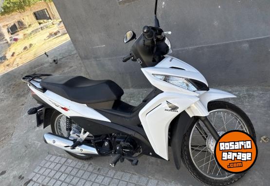 Motos - Honda Wave 110s 2023 Nafta 1900Km - En Venta