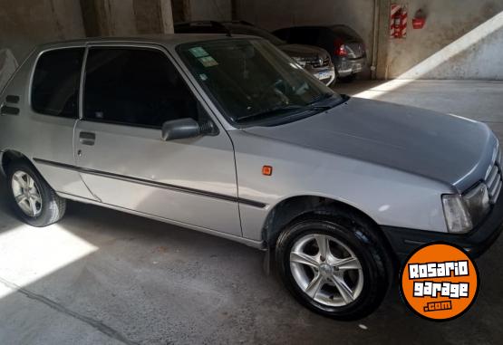 Autos - Peugeot 205 GL 1998 Nafta 1Km - En Venta