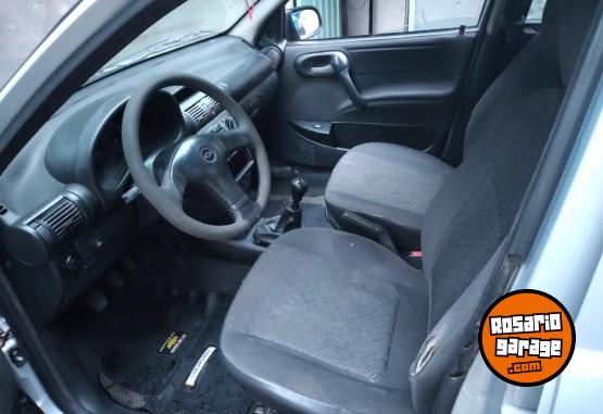 Autos - Chevrolet Corsa 2006 Nafta 180000Km - En Venta