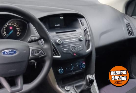 Autos - Ford Focus 3 versión S 2018 Nafta 106000Km - En Venta