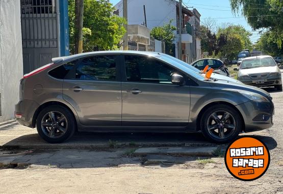 Autos - Ford Focus 1.6 2013 Nafta 135000Km - En Venta