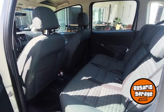 Autos - Fiat Idea adventure 2015 Nafta 118000Km - En Venta