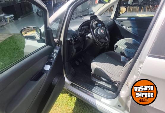 Autos - Fiat Idea adventure 2015 Nafta 118000Km - En Venta