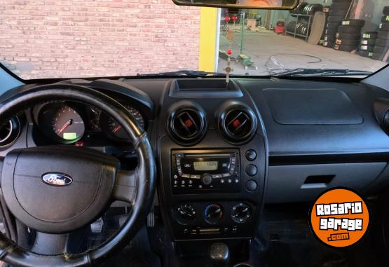 Autos - Ford Fiesta 2008 GNC 166000Km - En Venta