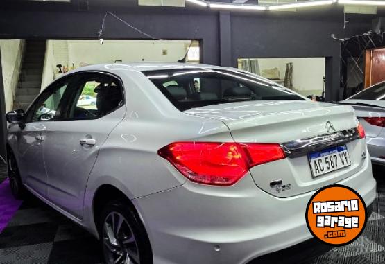 Autos - Citroen C4 lounge shine 2018 Nafta 82000Km - En Venta
