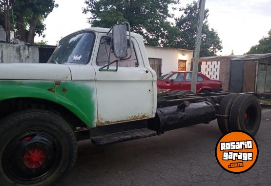 Camiones y Gras - Vendo o permuto - En Venta