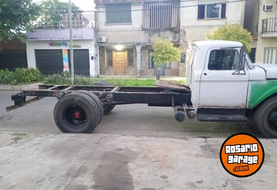 Camiones y Gras - Vendo o permuto - En Venta