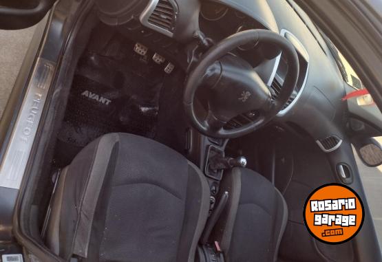 Autos - Peugeot 207 Compact XT 2.0 2010 Diesel 190000Km - En Venta