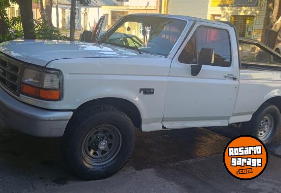Camionetas - Ford 150 1994 GNC 11111Km - En Venta