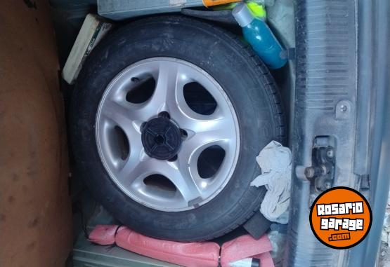 Autos - Renault Laguna 1998 Nafta 255000Km - En Venta