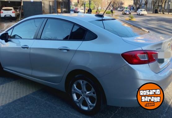 Autos - Chevrolet Cruze 1ra mano permuto 2020 Nafta 80000Km - En Venta