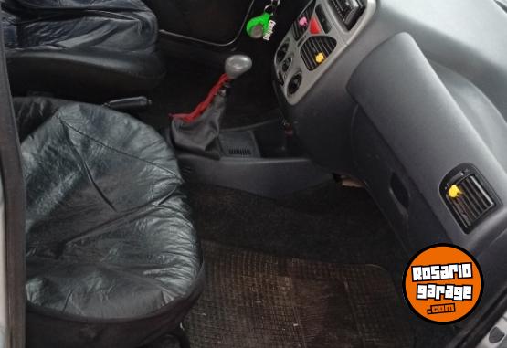 Autos - Fiat Palio 2004 Nafta 230000Km - En Venta