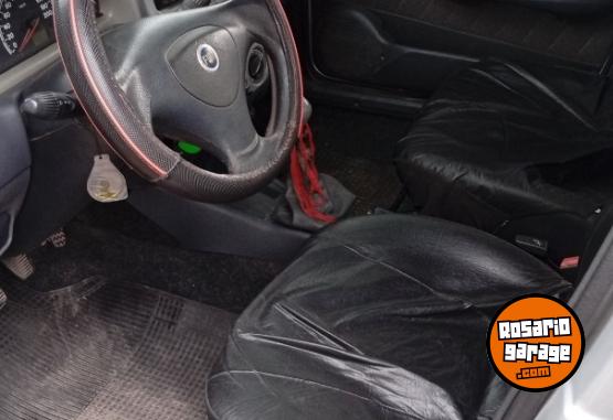 Autos - Fiat Palio 2004 Nafta 230000Km - En Venta