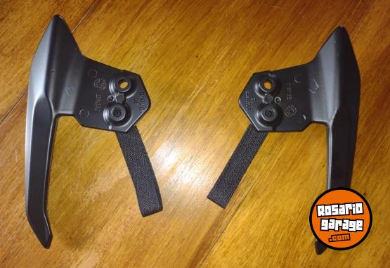 Accesorios para Motos - Agarraderas acompañante Dominar - En Venta