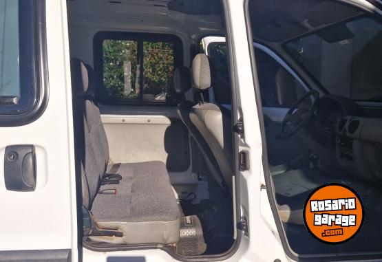 Utilitarios - Renault Kangoo 2008 Diesel 138000Km - En Venta